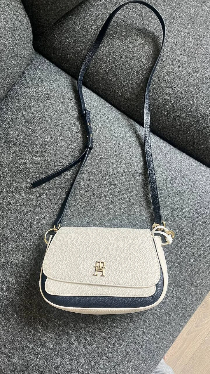 Tommy Hilfiger Emblem Flap Crossover Bag - photo 5