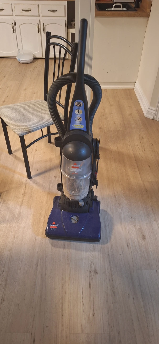 Bissell PowerForce Vacuum Cleaner