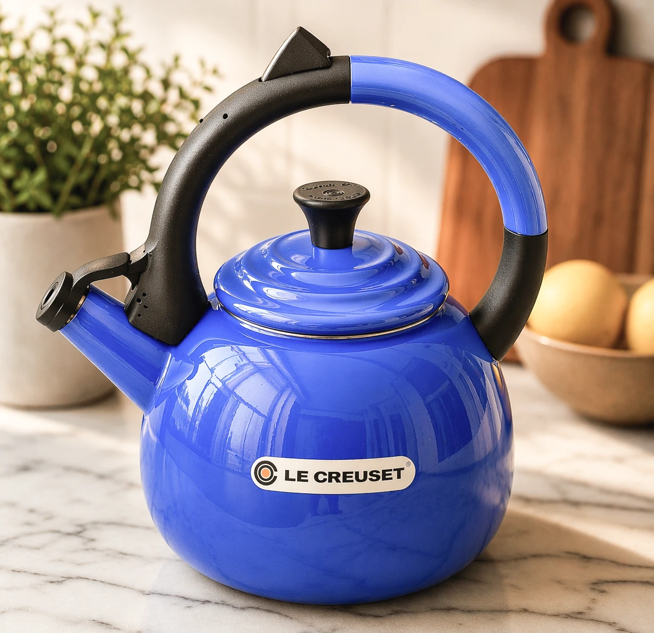Vintage Le Creuset Oolong Kettle Marseille 1.5L NEW