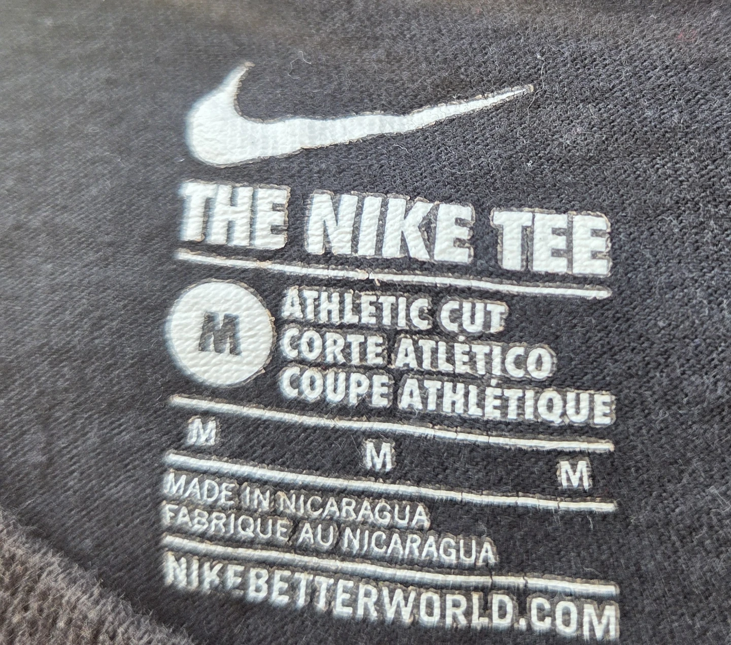 Nike Athletic Cut T-Shirt Size Medium - photo 3