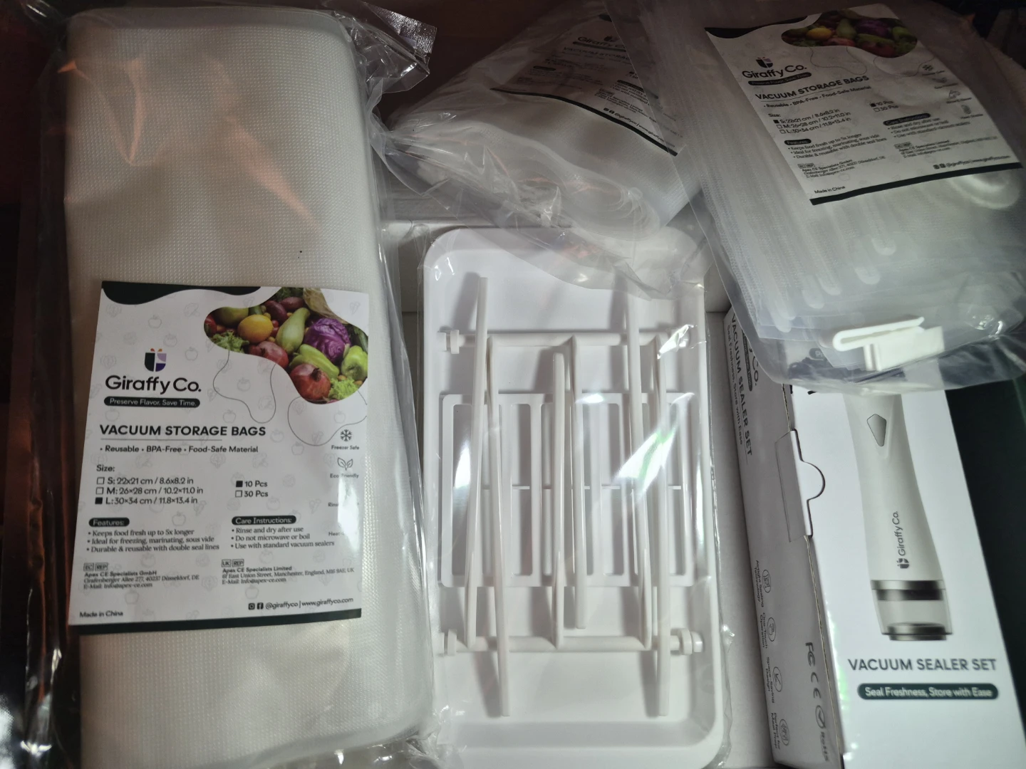 Giraffy Co. Vacuum Sealer Set with Machine & Bags - photo 3