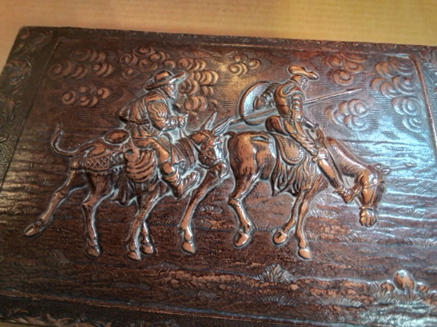 Vintage Embossed Leather Western Scene Trinket Box - photo 2