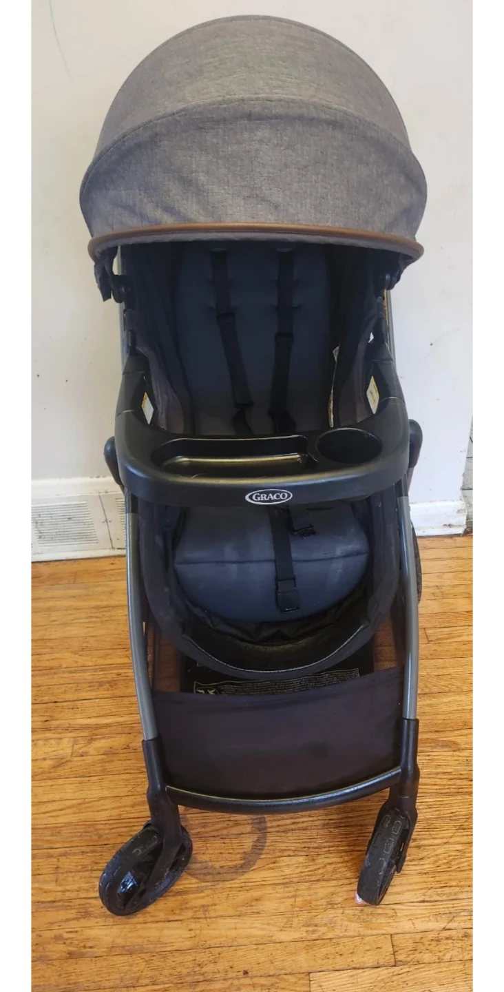 Graco Stroller with Tray