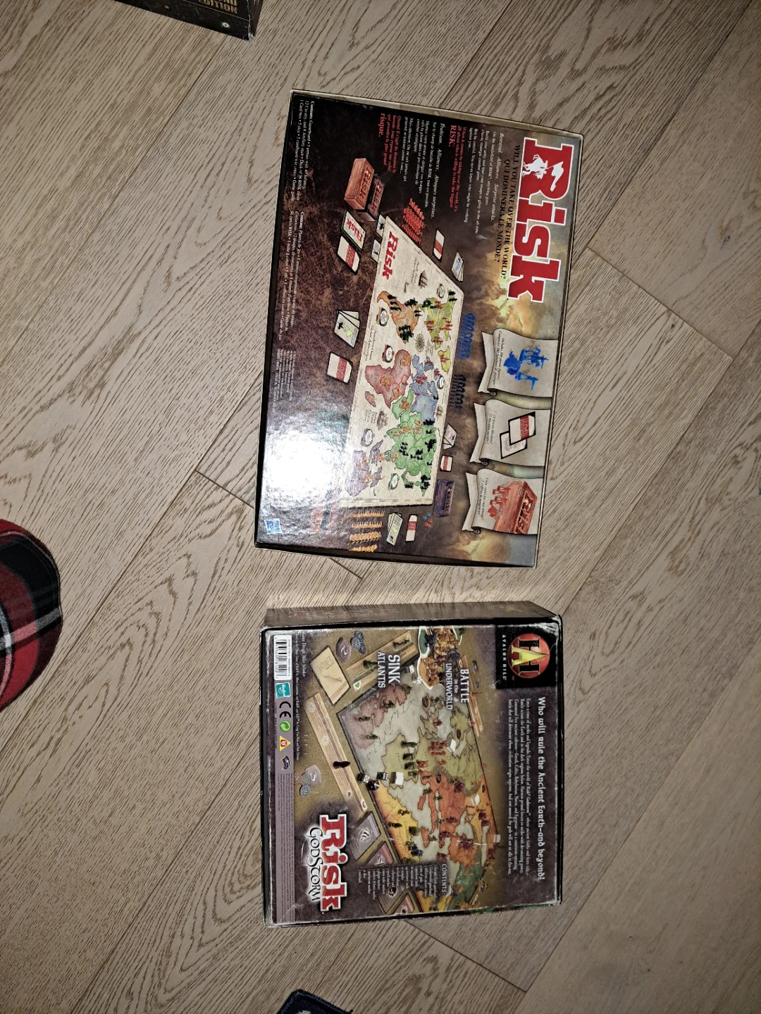 Risk Board Game Lot - Strategy & Conquest - photo 2