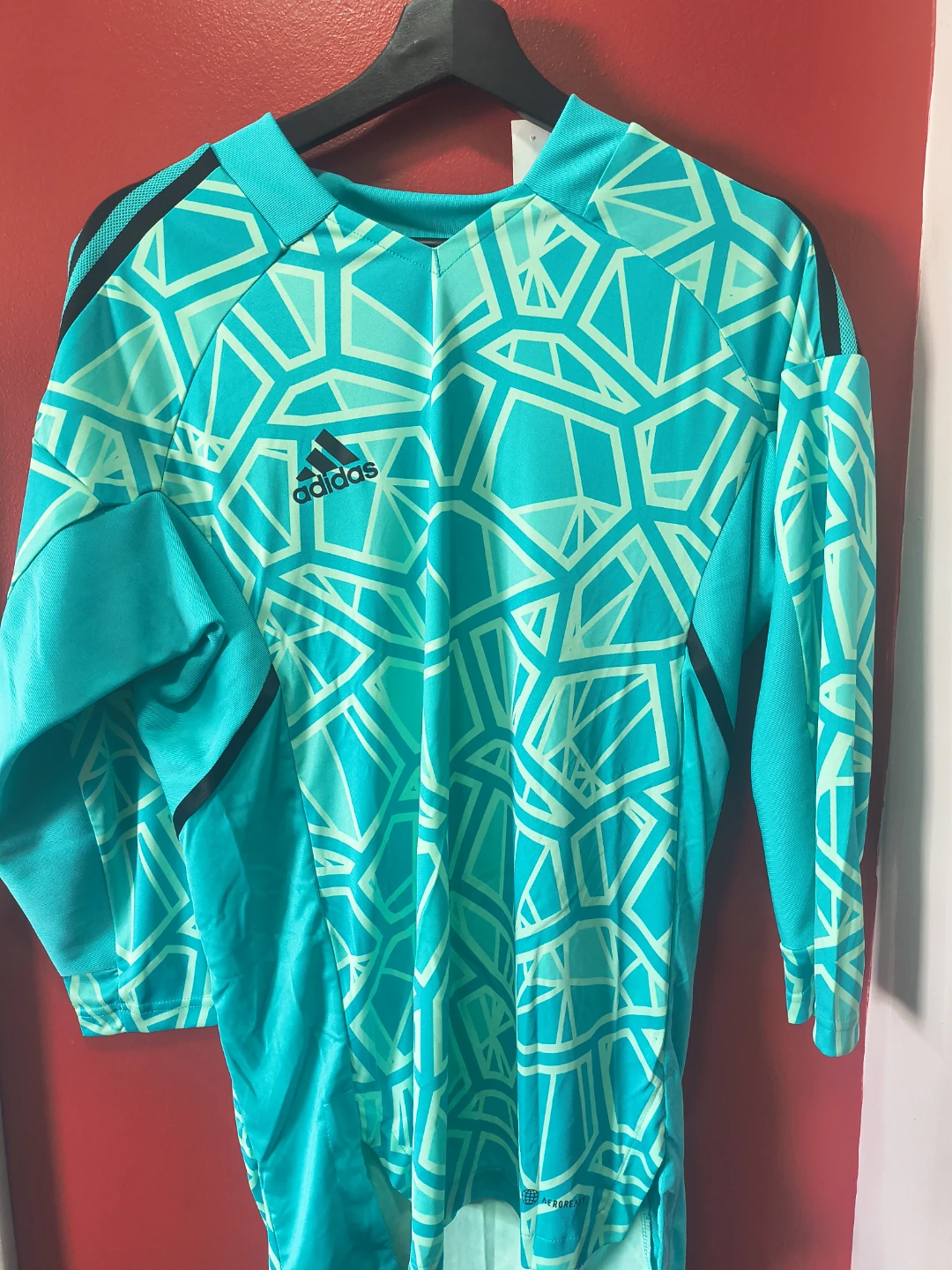 Adidas Condivo 22 goalkeeper jersey - Size L youth