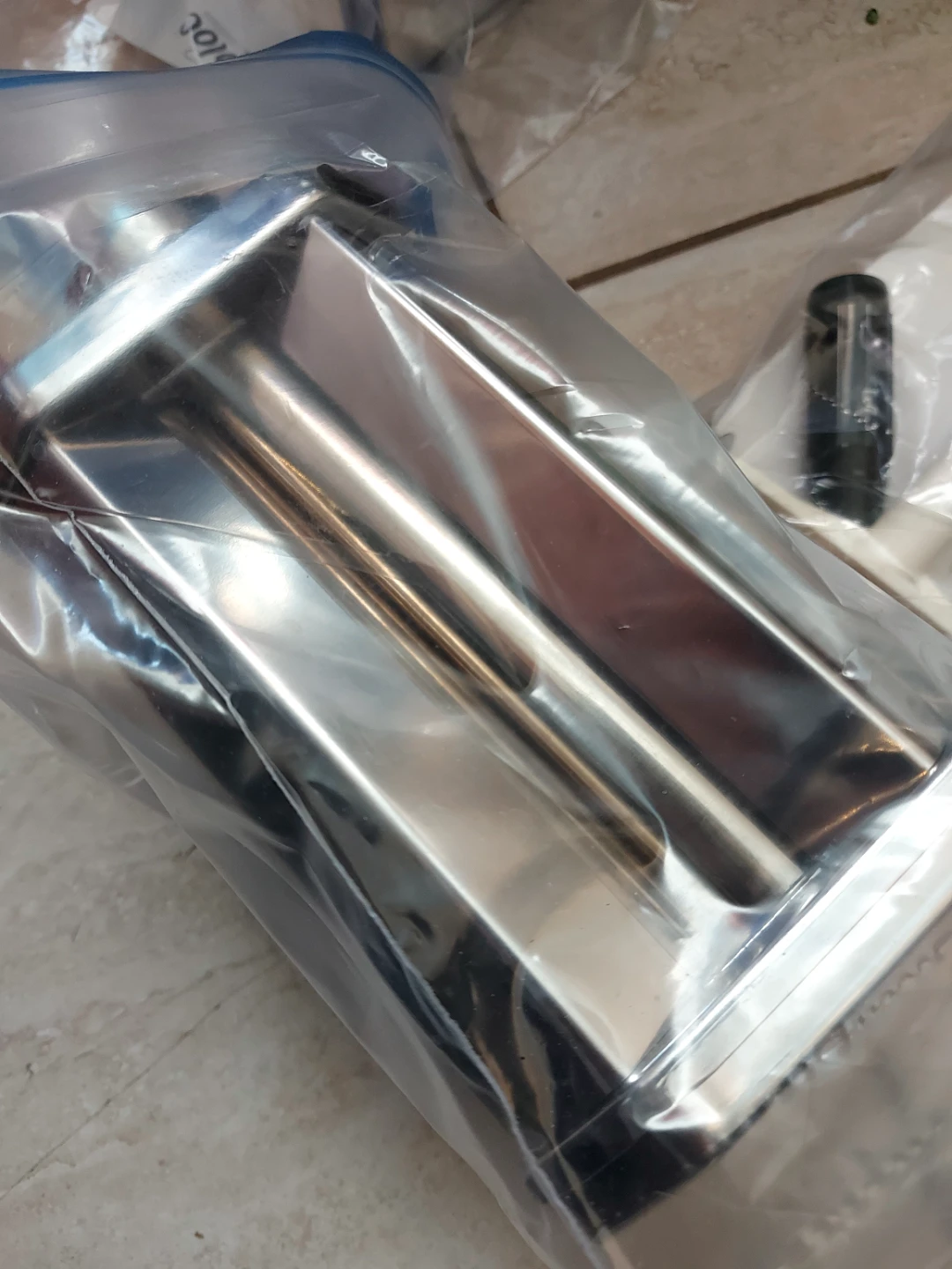Gusto Pasta Machine and Ravioli Maker - photo 2