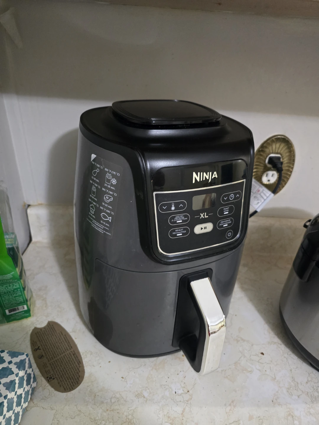 Ninja Air Fryer XL - photo 2