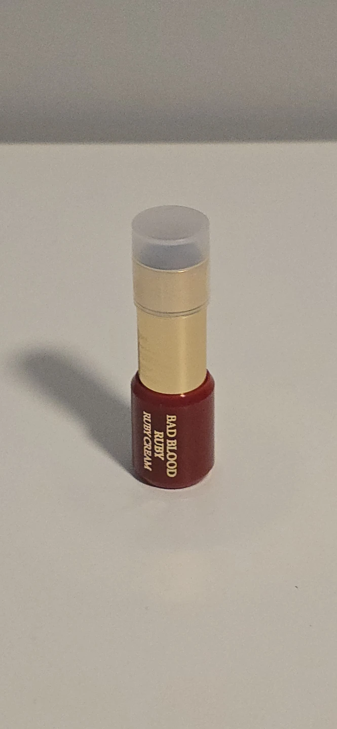 LANCÔME Lipstick – Bad Blood Ruby Cream