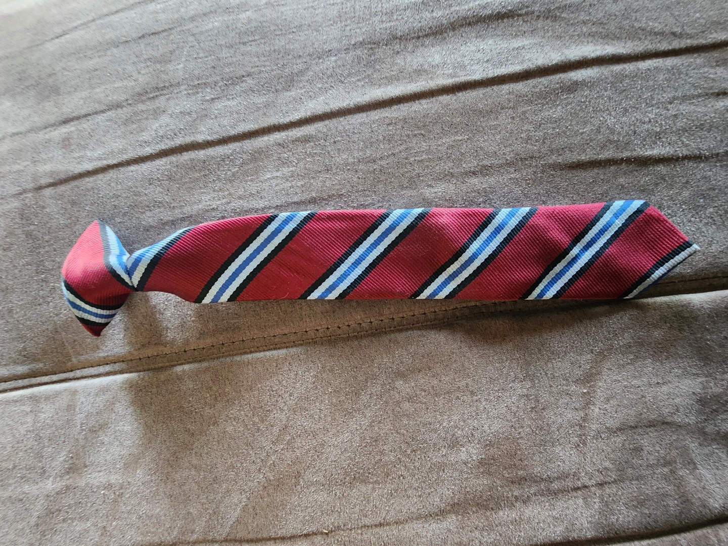 Boys Red Striped Pre-Tied Tie