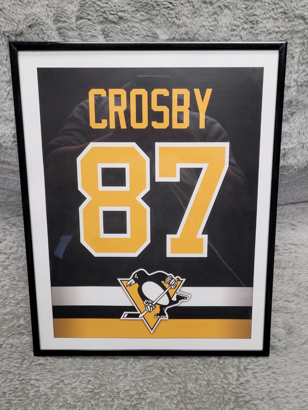 Framed Sidney Crosby #87 Pittsburgh Penguins Jersey