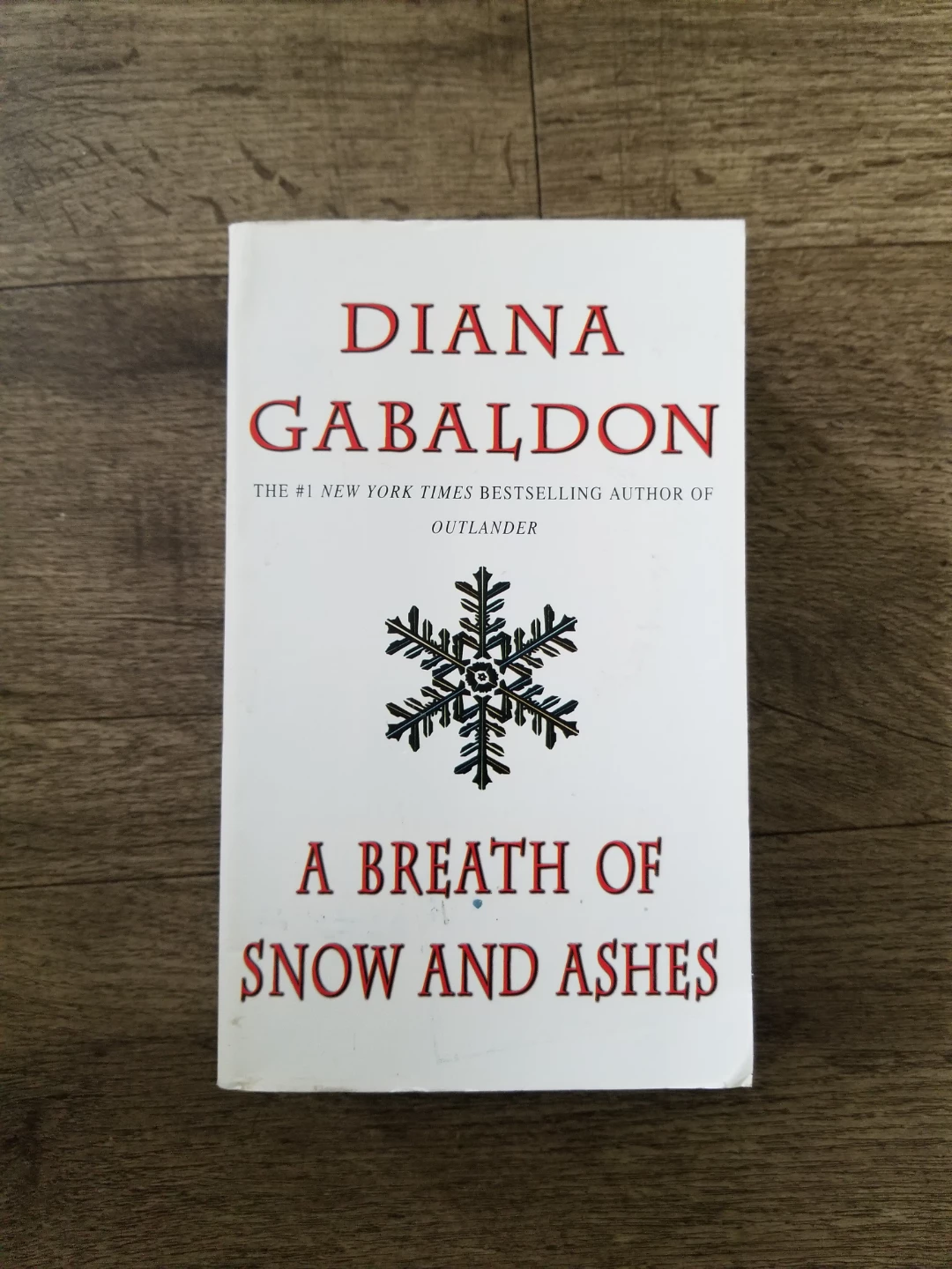 A Breath of Snow and Ashes by Diana Gabaldon