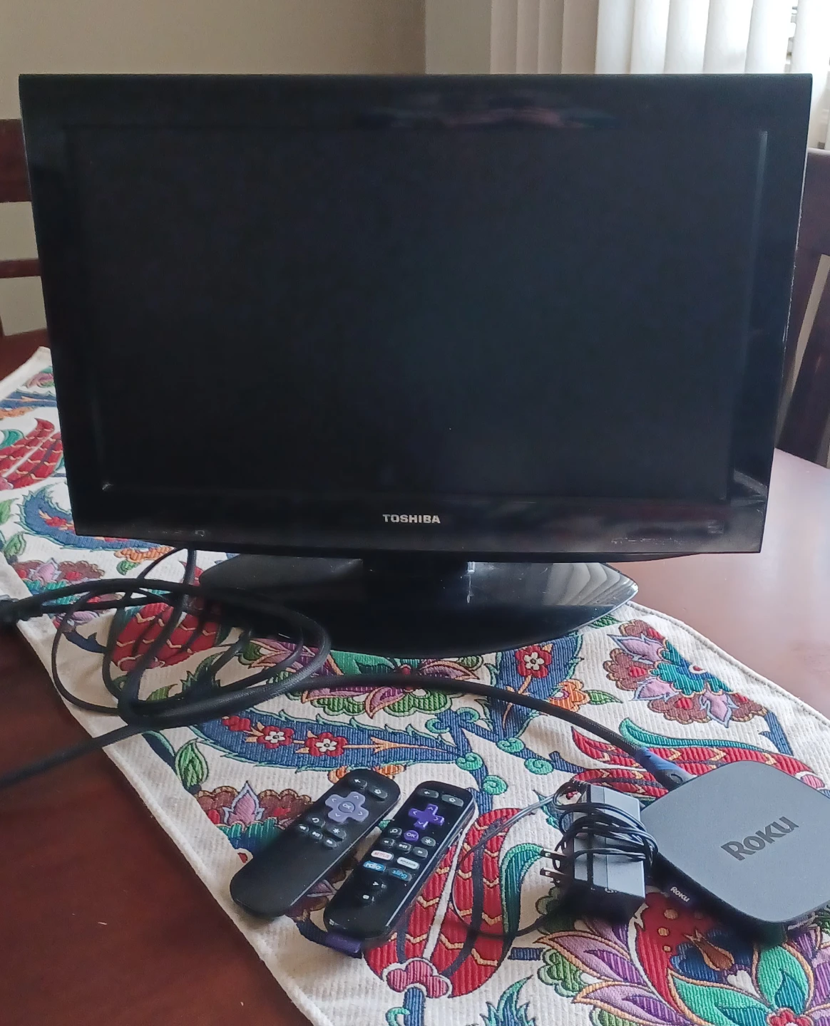 Toshiba 25" TV with Roku Streaming Stick