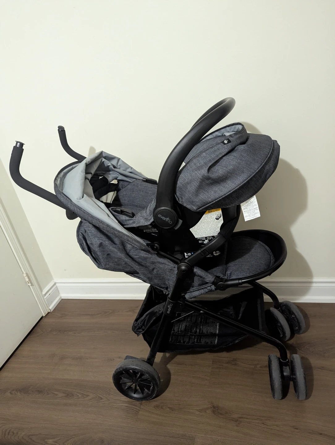 Evenflo Car Seat and Stroller Travel System