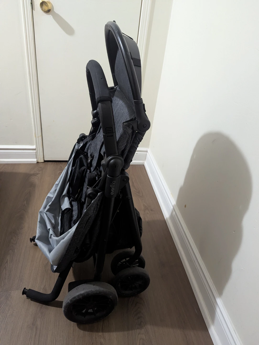 Evenflo Car Seat and Stroller Travel System - photo 3