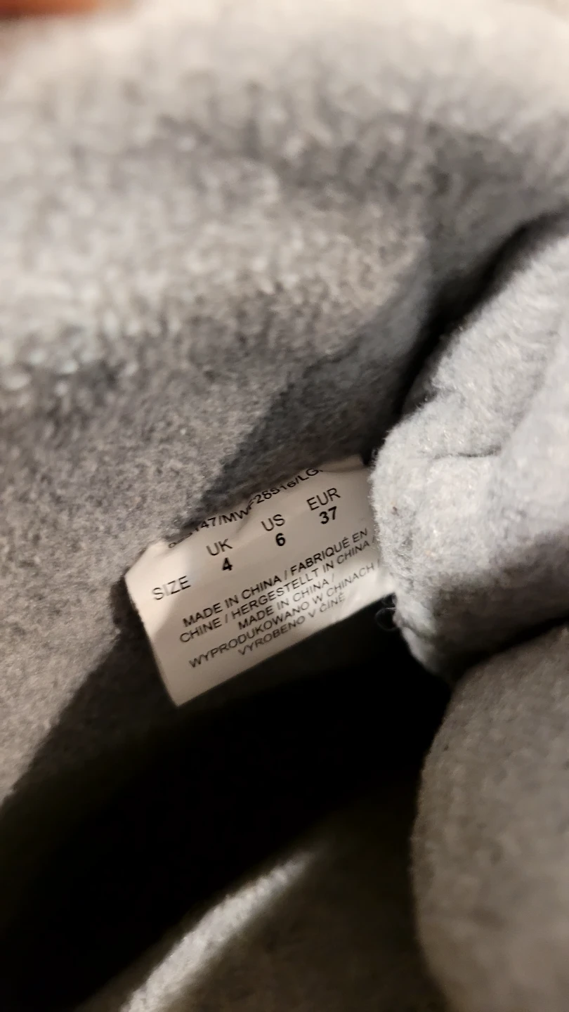 Mountain Warehouse Grey Winter Boots - Size 6 - photo 3