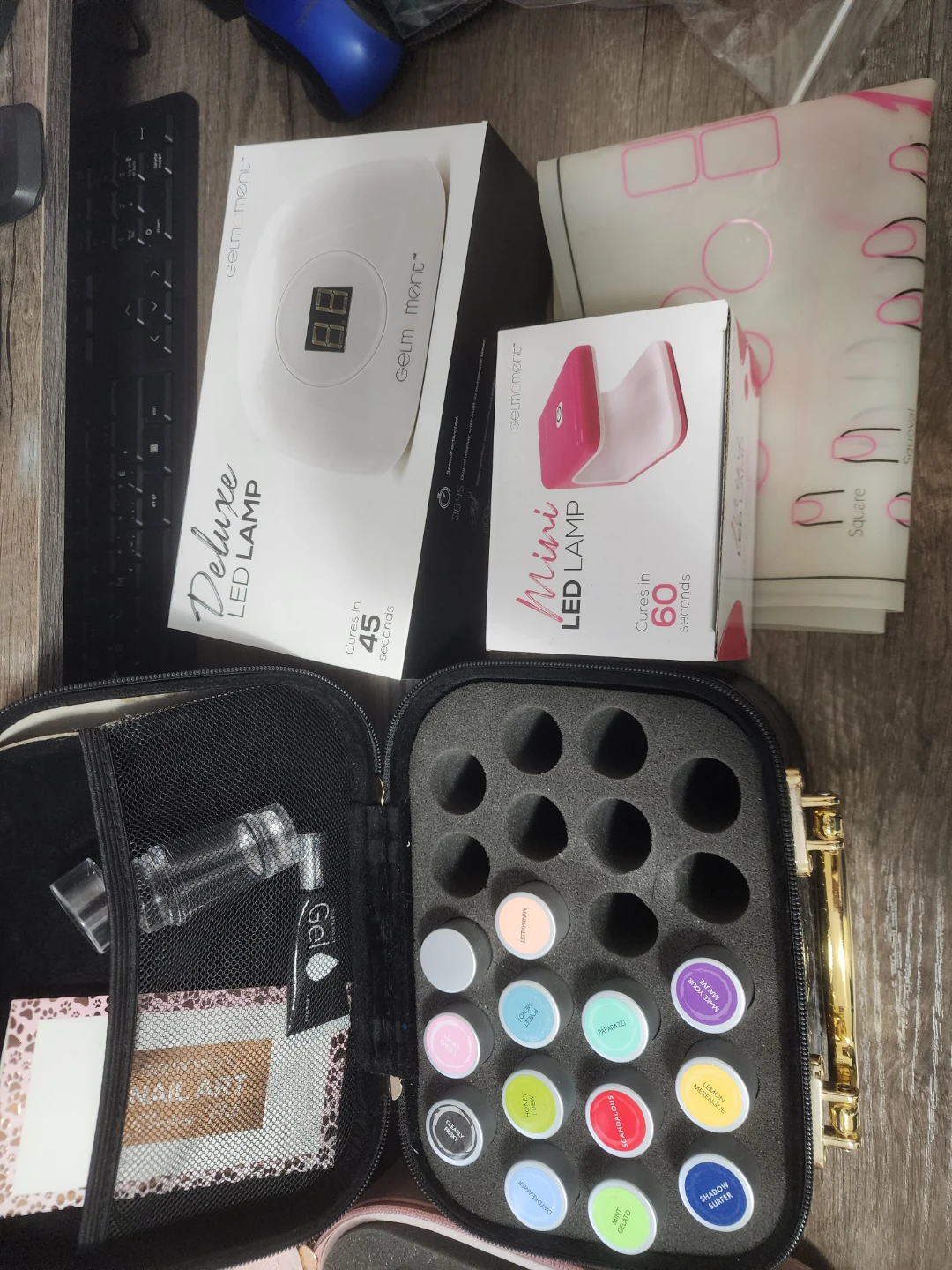 Gelmoment Kit with LED lamps, colors and accessories - photo 3