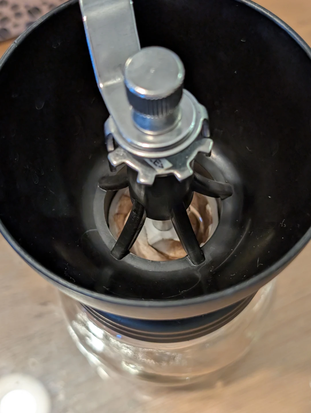 TRIPLE TREE Manual Coffee Grinder with Glass Jar & Scoop - photo 5