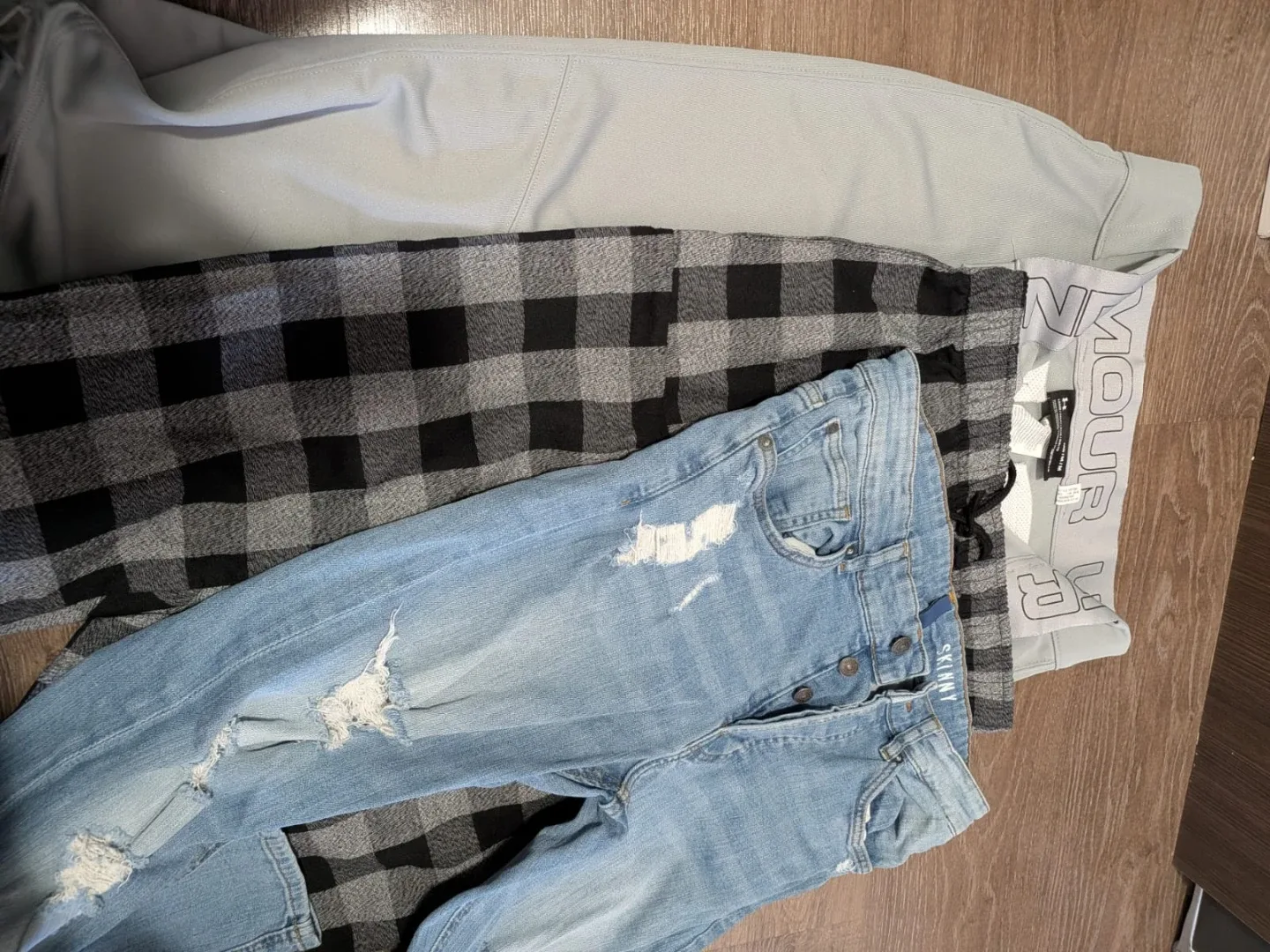 Bundle of men's clothing: S to M - photo 3