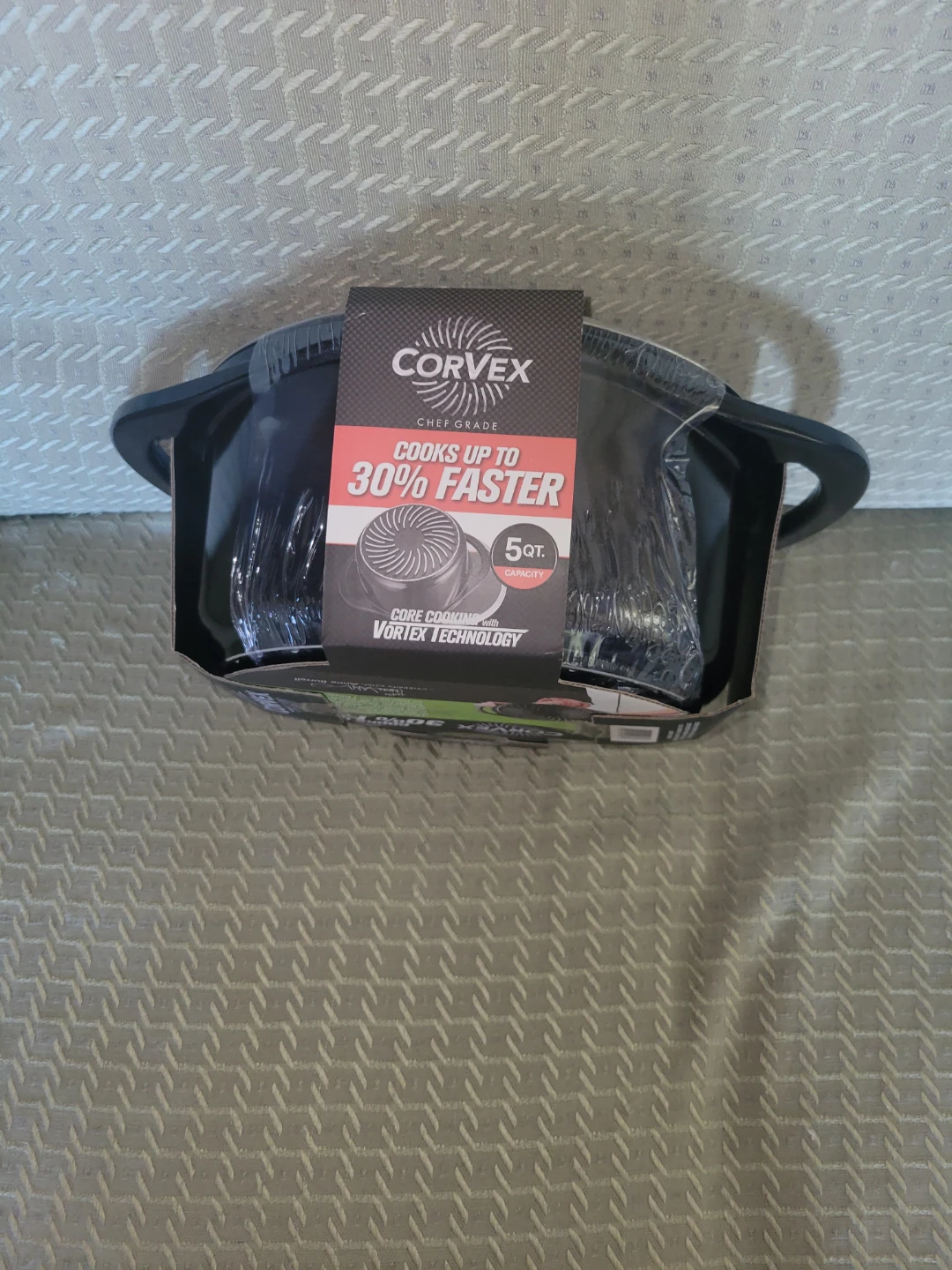 Corvex 5QT Ceramic & Titanium Pot