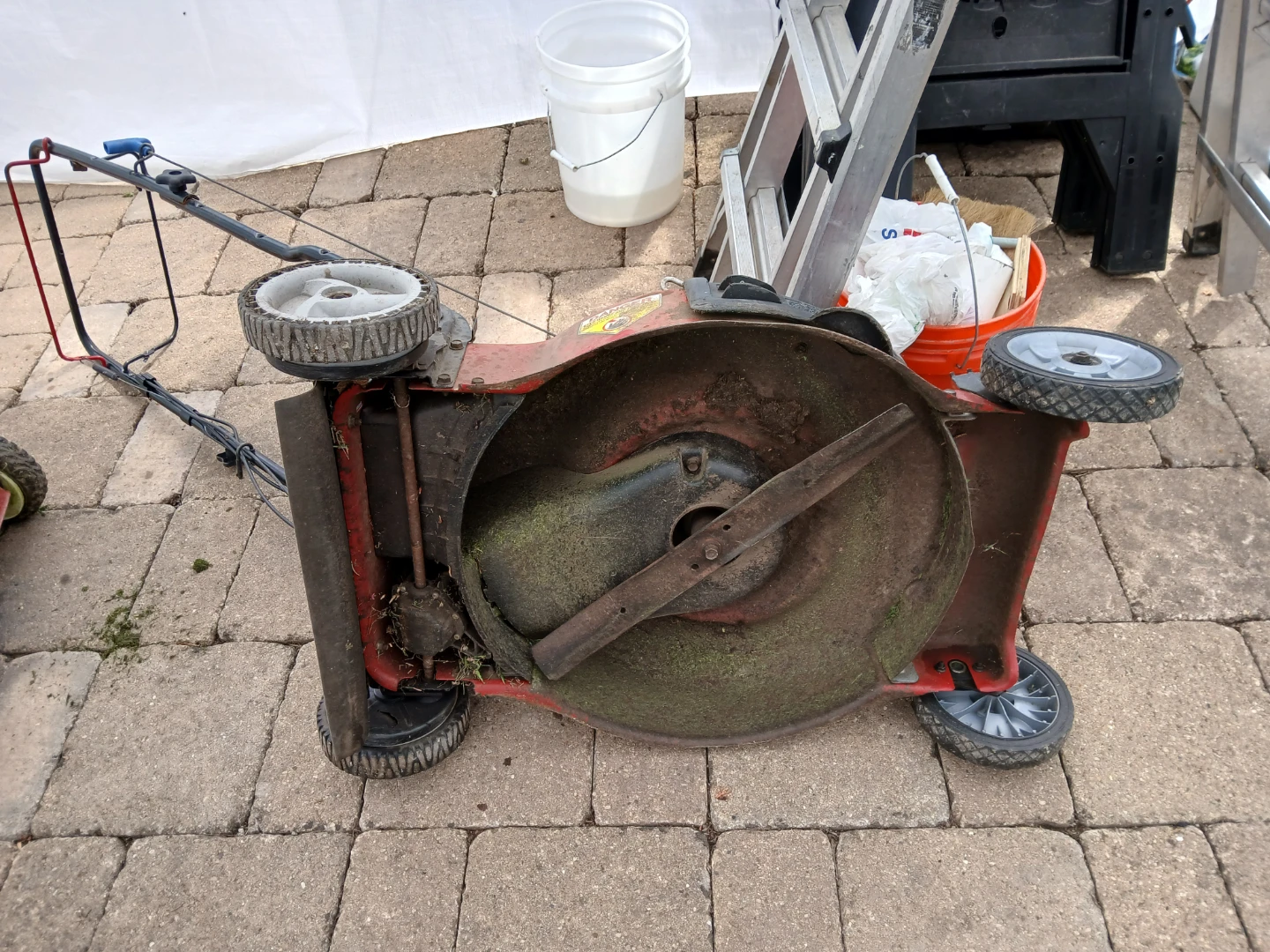 Craftsman Gold 6.75 HP Gas Lawn Mower - photo 5