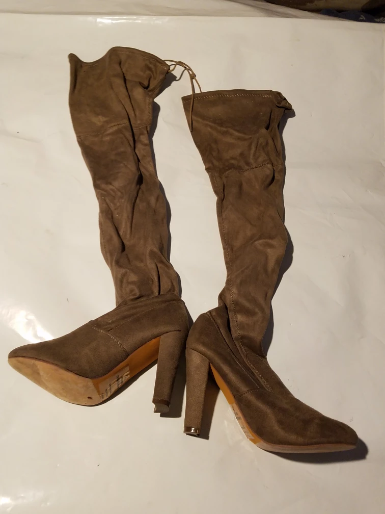 Women's Over-the-Knee Boots - Taupe, Size 7