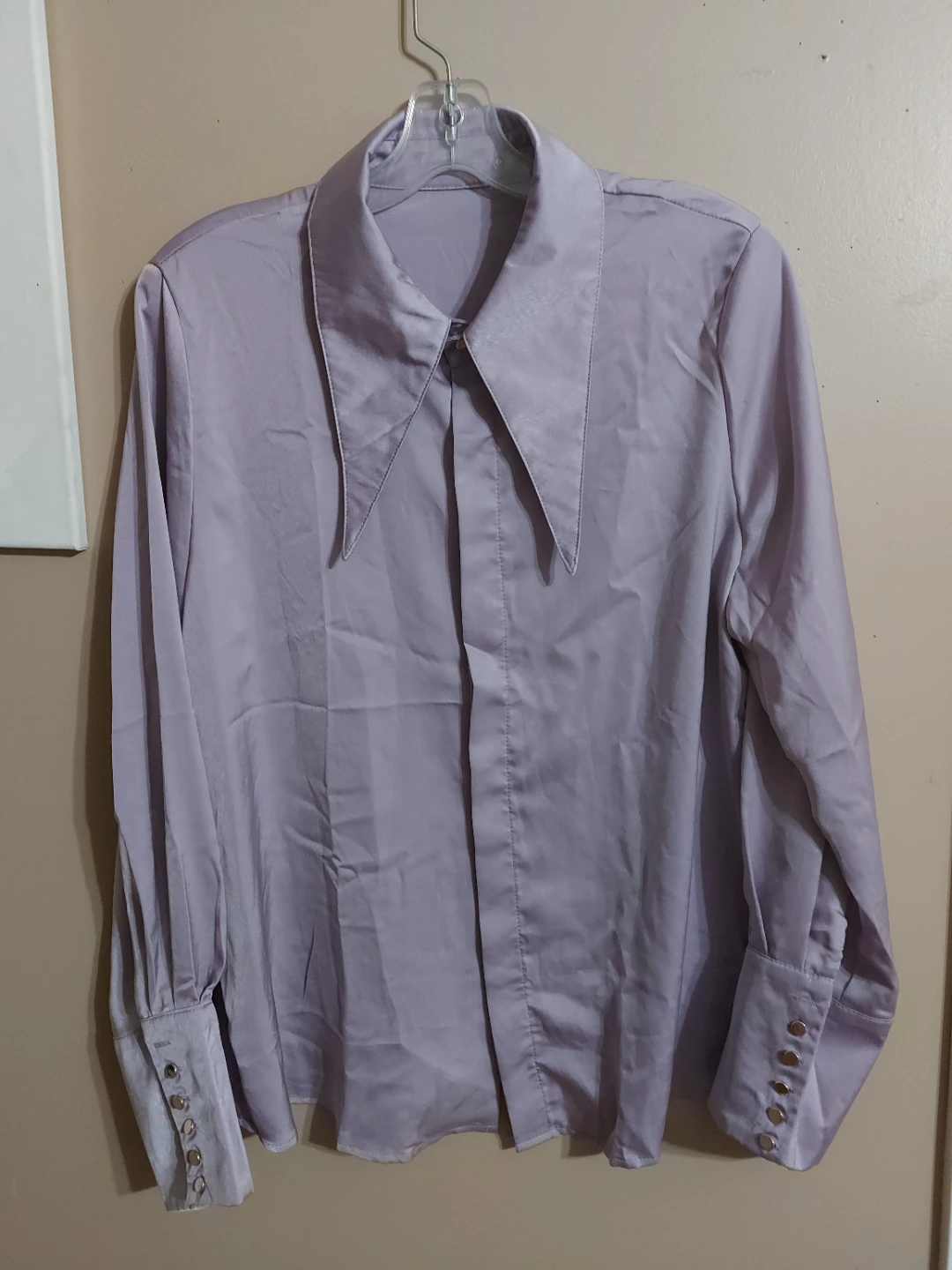 Lilac Satin Button-Up Shirt with Pointed Collar