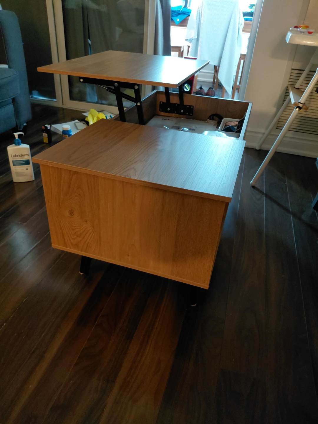 40 Inch Lift Top Coffee Table with Storage - photo 4