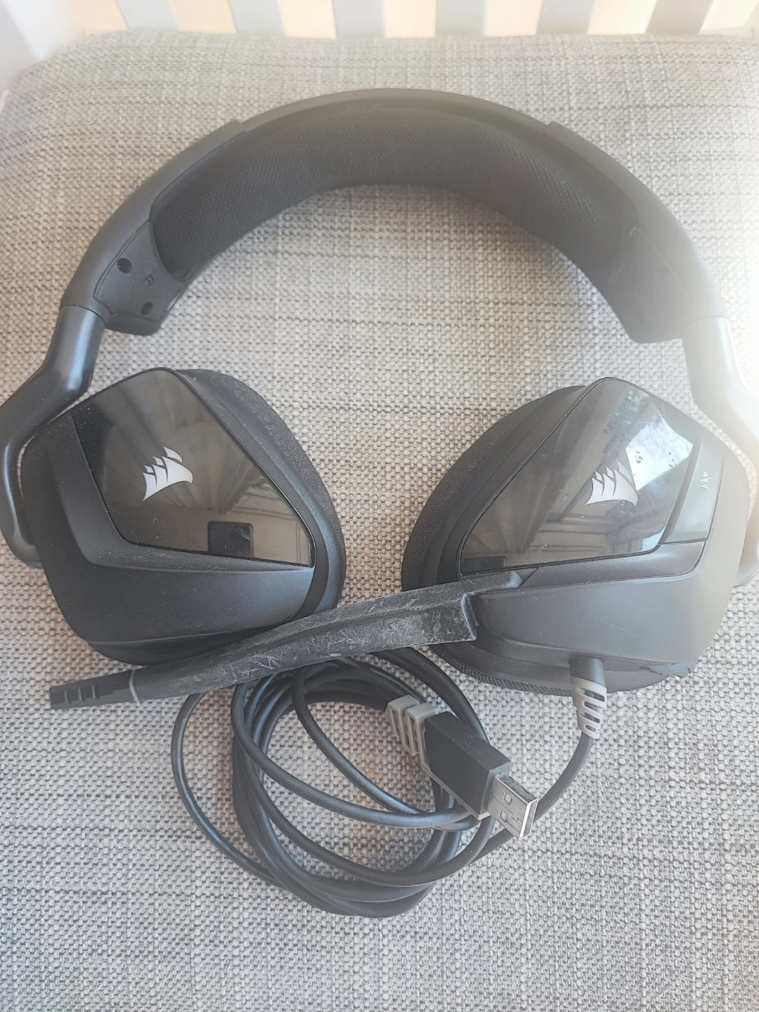 Corsair Gaming Headset and Mouse Bundle