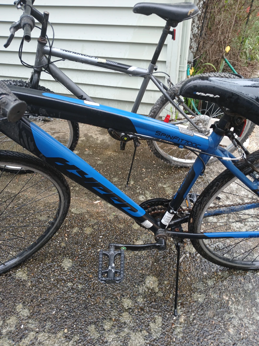 2 As-is Adult Bikes (Parts) - photo 2