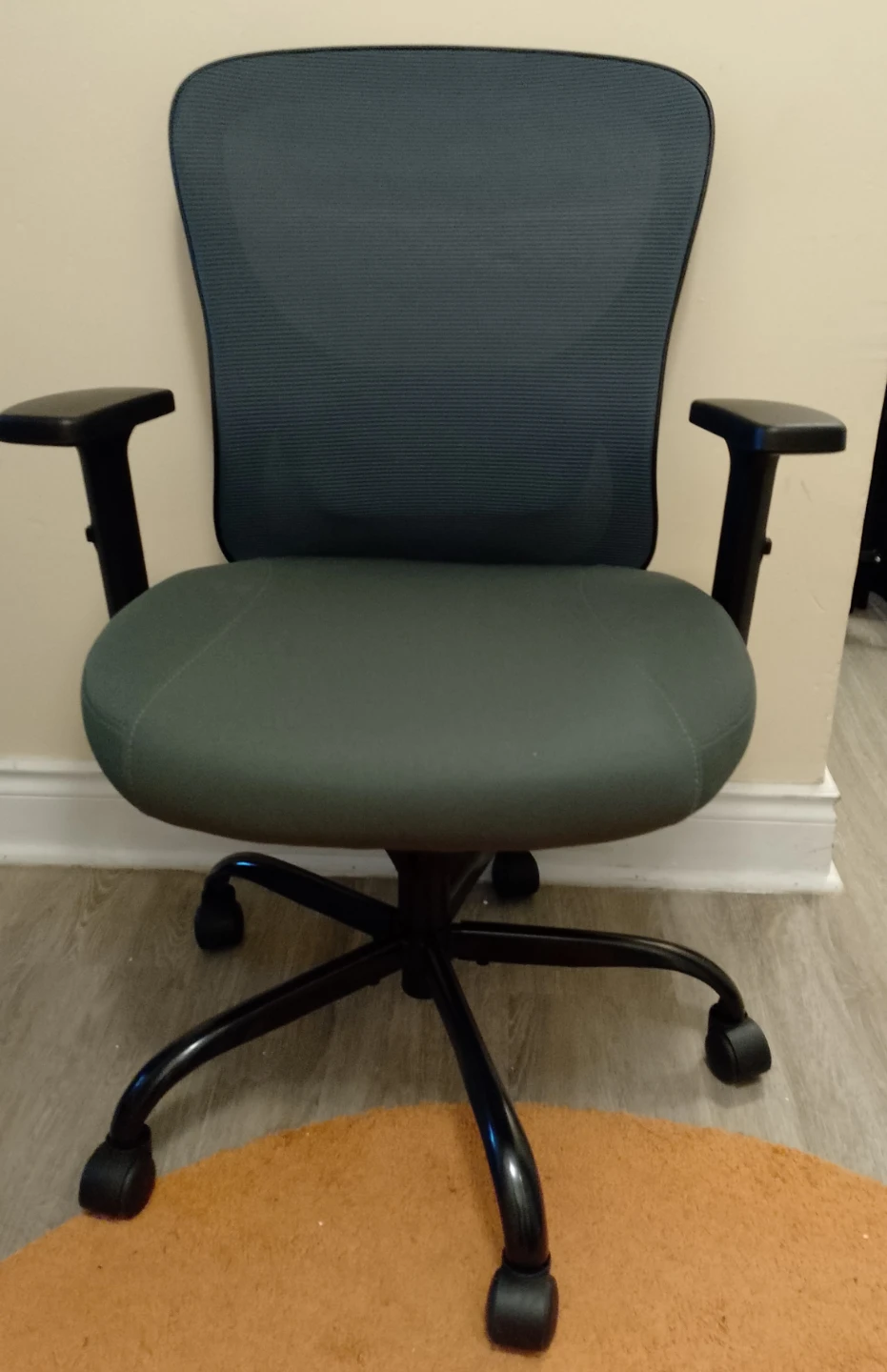 Grey Mesh Back Office Chair