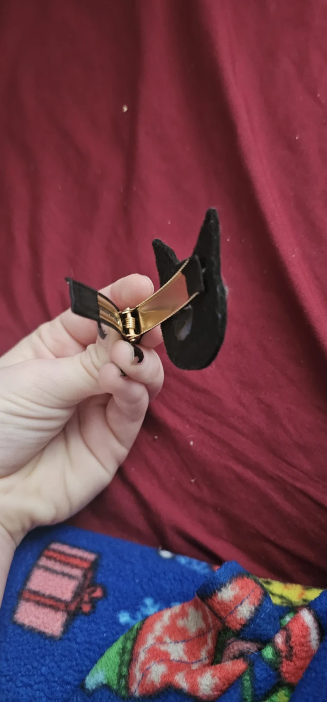 Black Cat Felt Hair Clip - photo 2