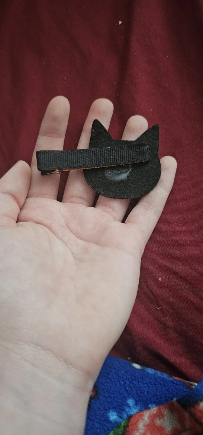 Black Cat Felt Hair Clip - photo 3