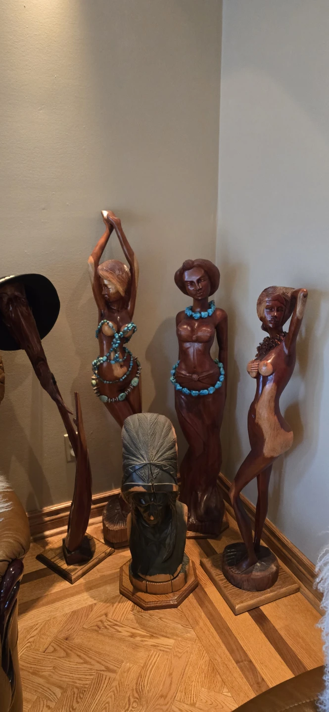 Decorative Sculptures ART