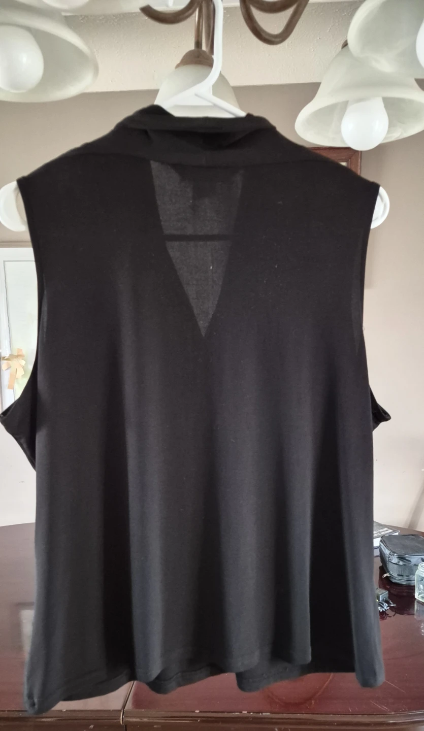 TanJay Black Sleeveless Top - Size 16 - photo 2
