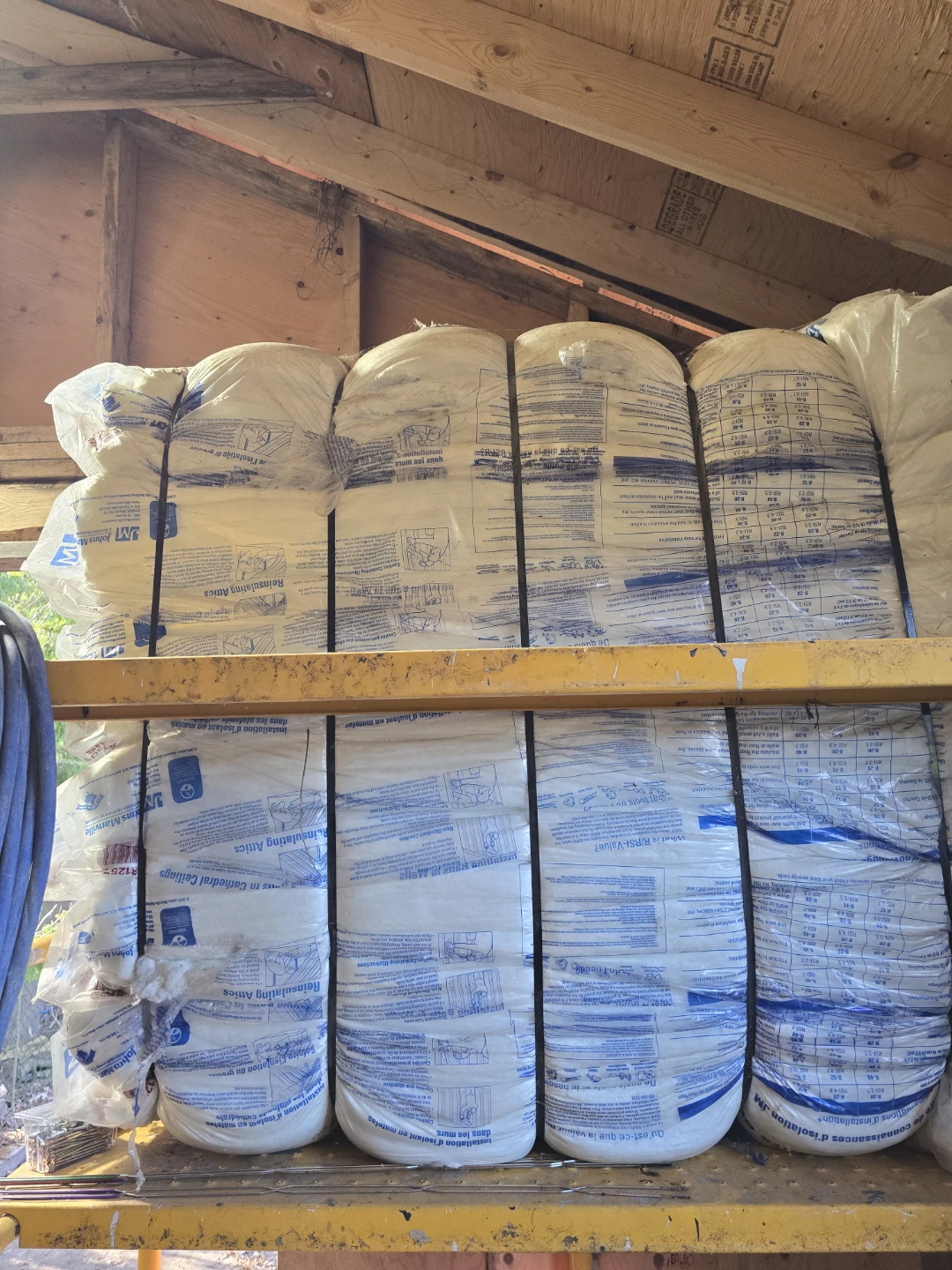 Johns Manville R-12 Insulation Batts - photo 2