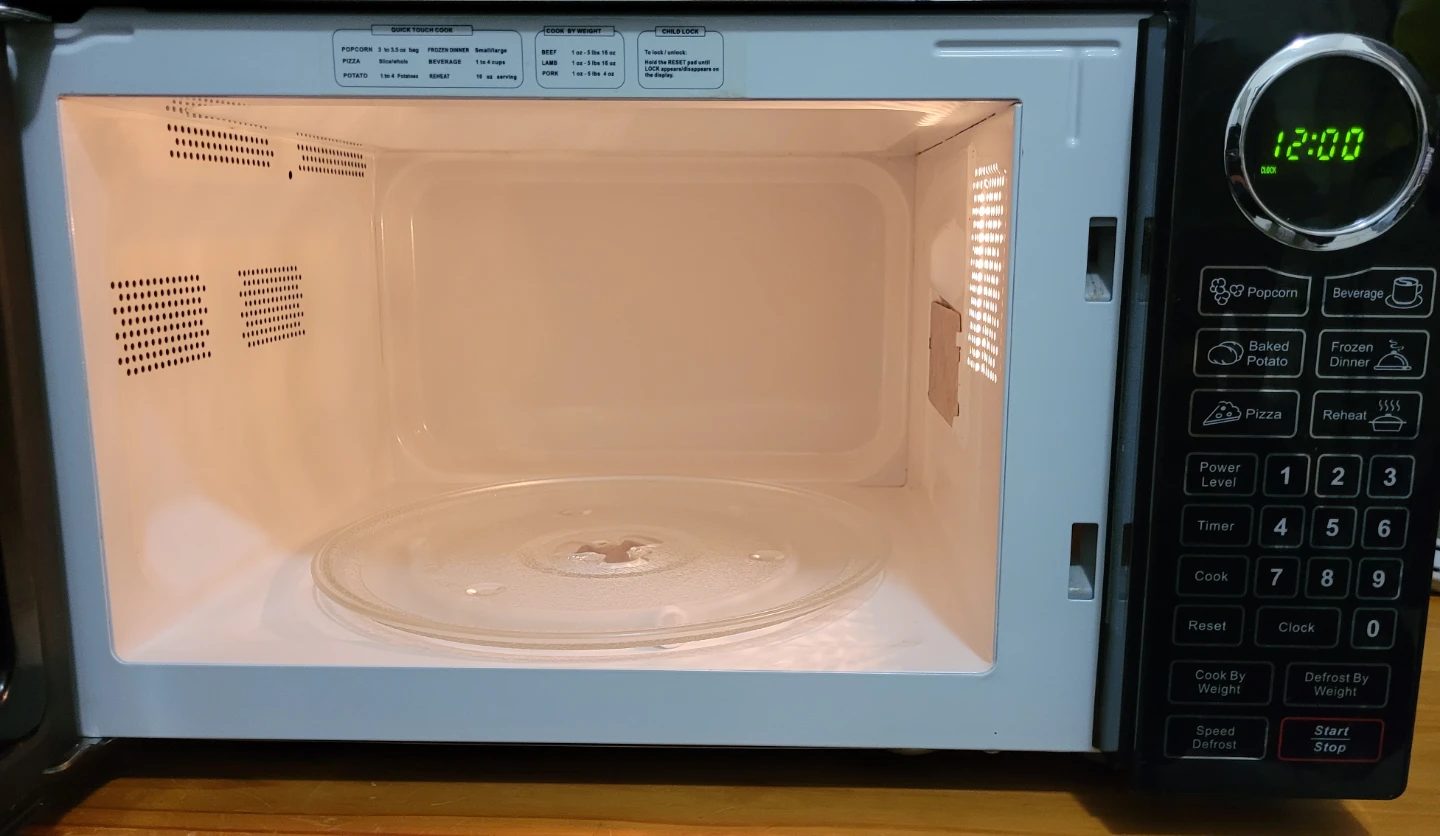 RCA Microwave Oven - photo 3