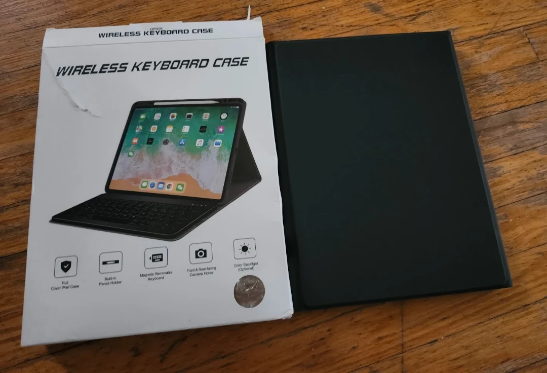Black Wireless Keyboard Case for iPad - photo 2