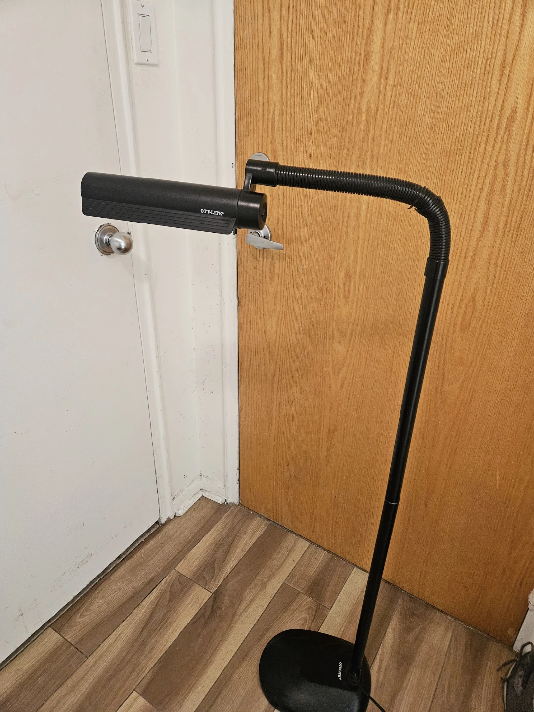 OTLITE Floor Lamp - Black - photo 5