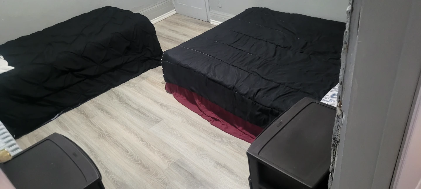 TWO BEDS TWO BATHROOMS - photo 3