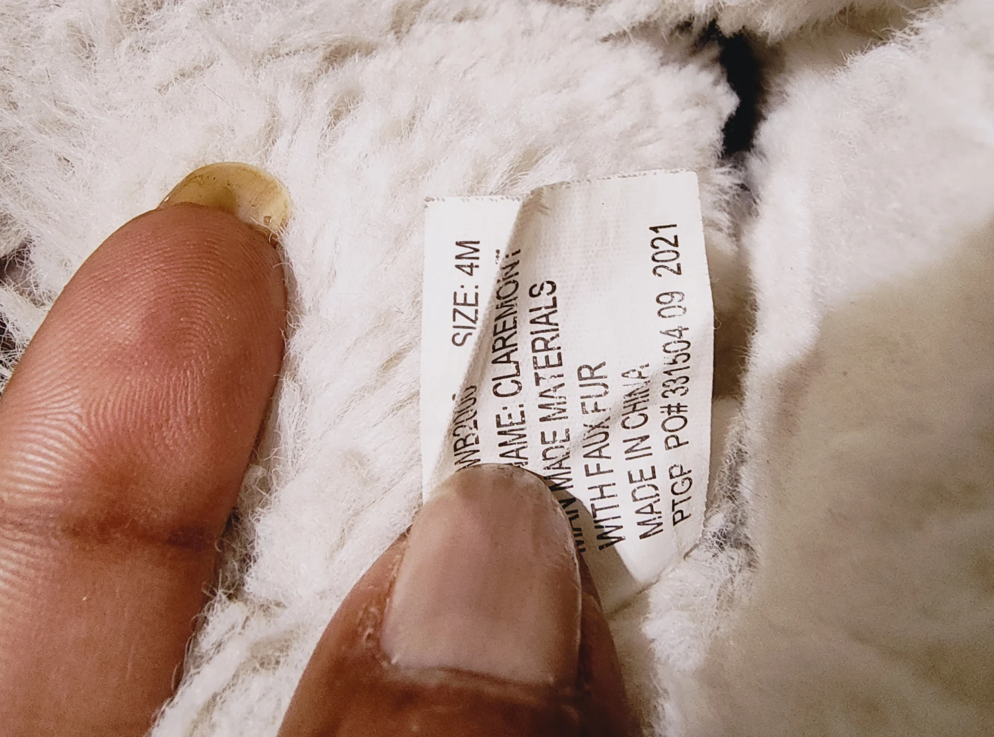 Juicy Couture Girls' Boots size 4 used - photo 3