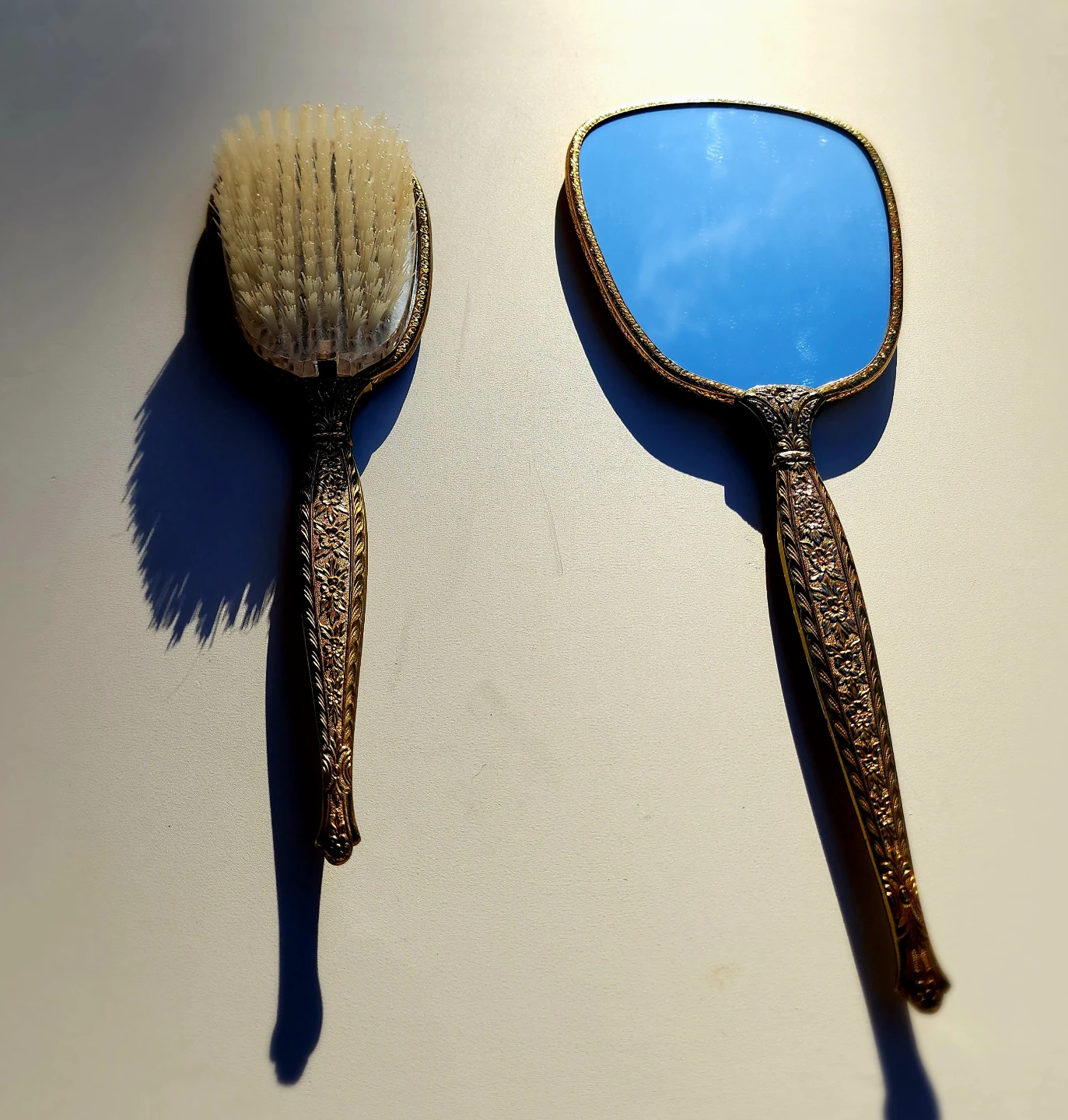 Vintage Ornate Hand Mirror and Brush Set - photo 2