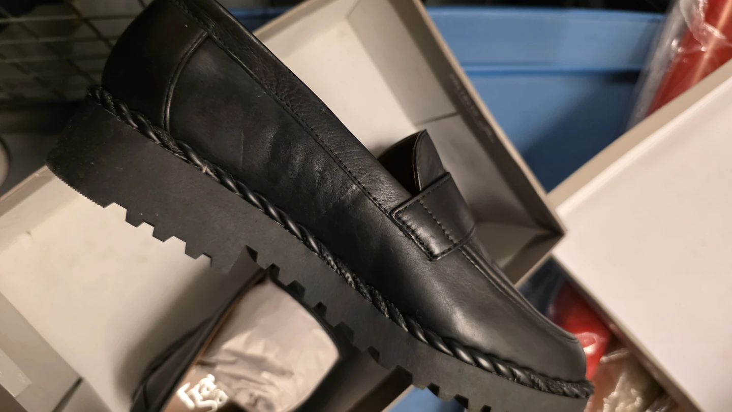 Franco Sarto L'Carol Black Loafers - photo 2