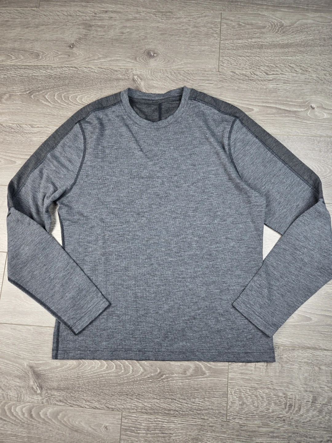 Lululemon mens long sleeve pullover grey