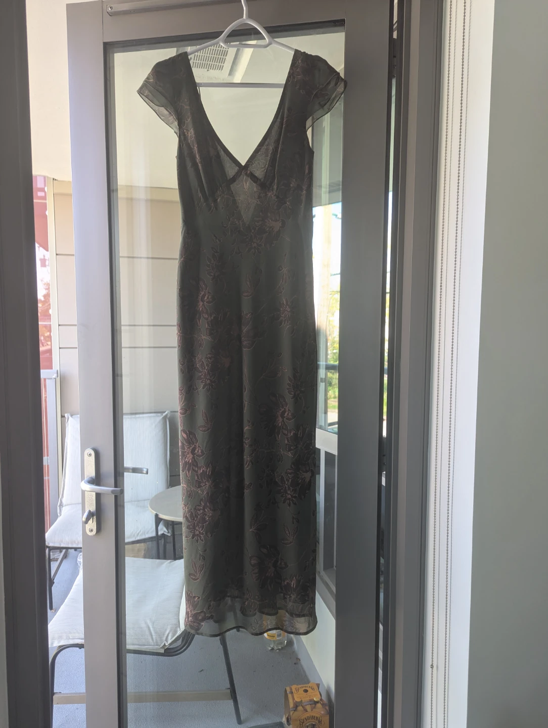 Women's Dresses (3)