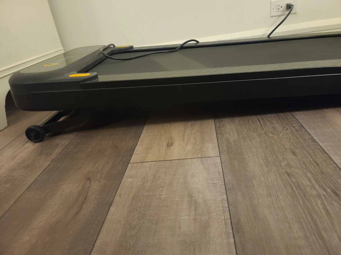 SELL BY MAY 16 UREVO walk pad Treadmill. Incline 9. With remote - photo 2