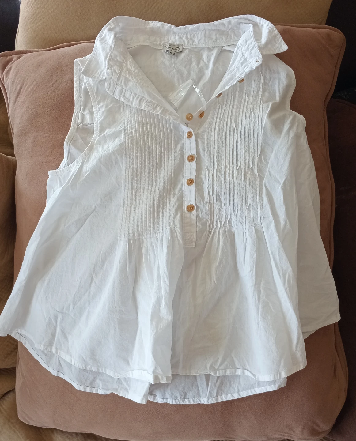 White Sleeveless Blouse - M - photo 3