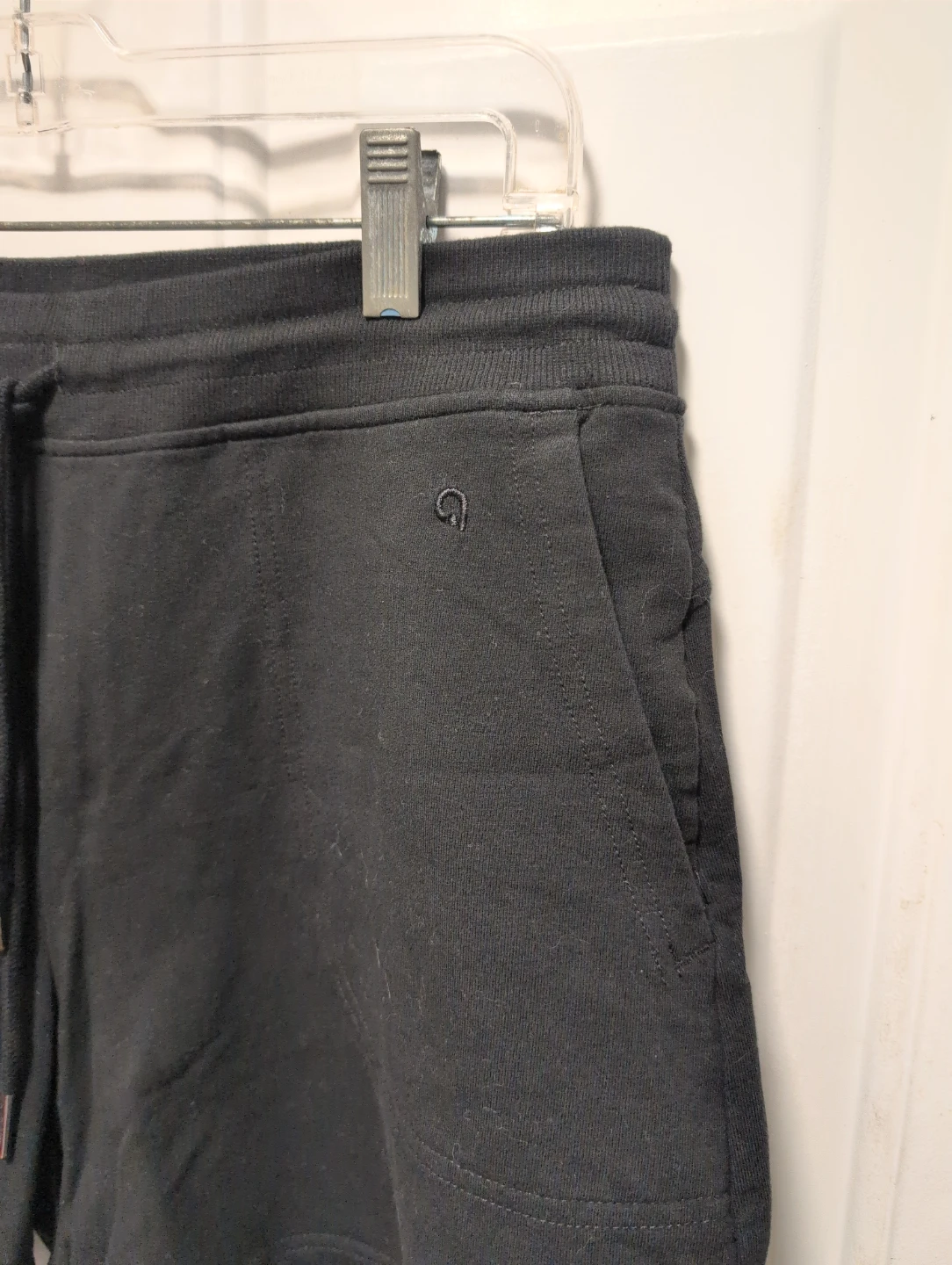 GapFit Black Athletic Shorts size L - photo 4