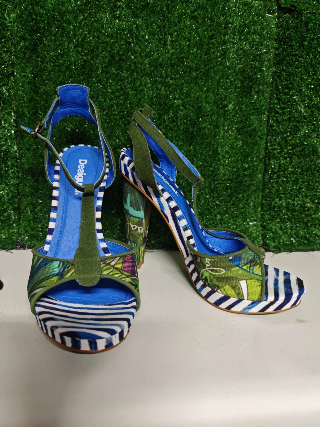 Desigual Tropical Summer Platform T-strap Heels - size 6 (36) - photo 2