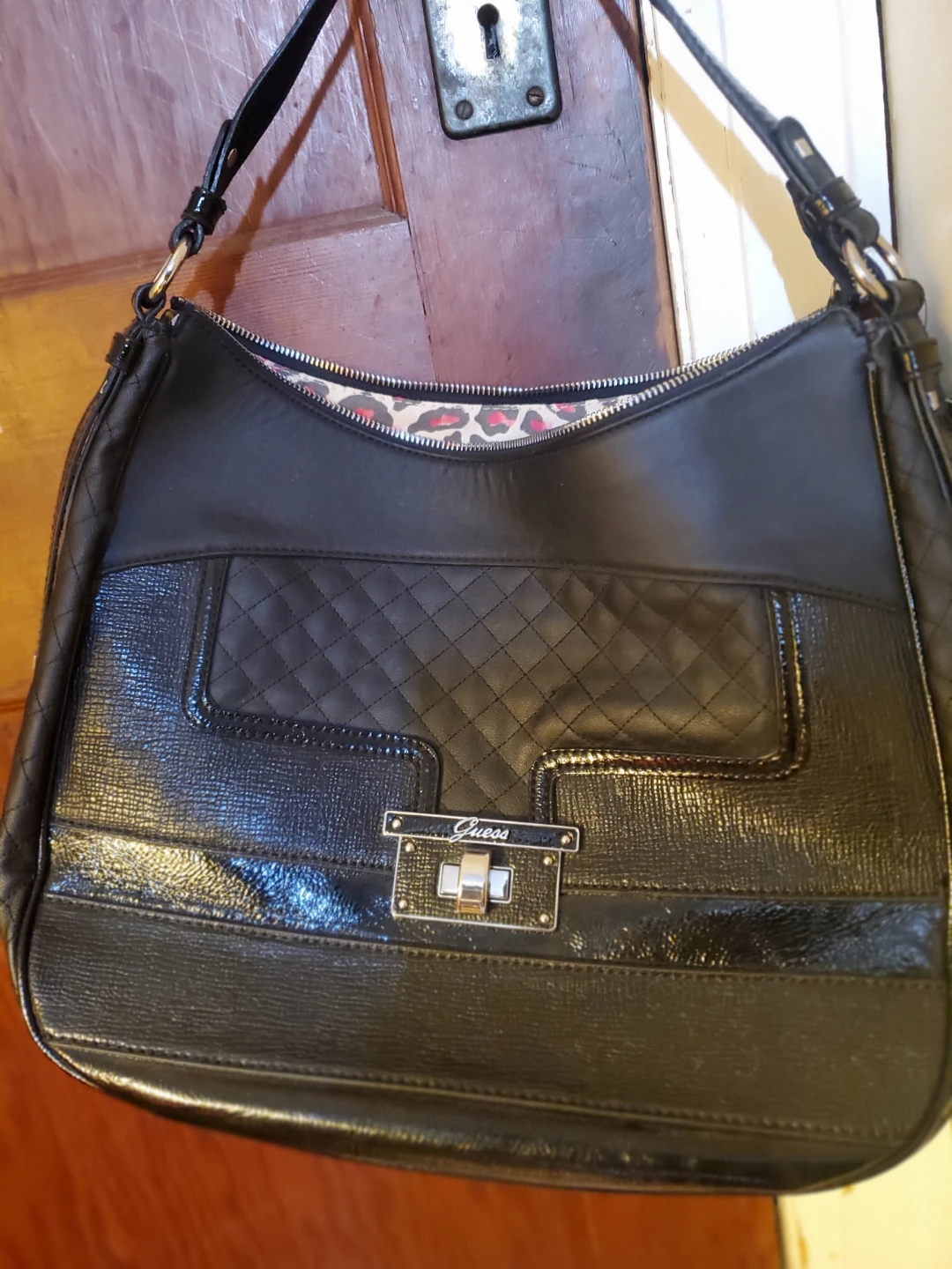 Guess Black Hobo Handbag - photo 3