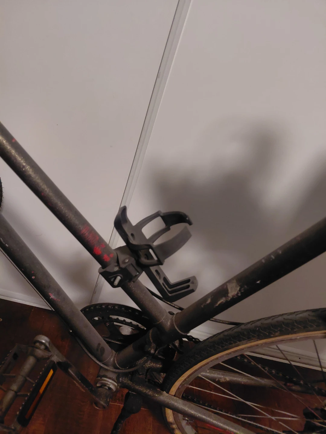 Used Bicycle with Milk Crate and Pump - photo 5